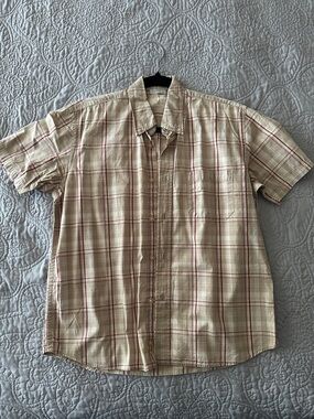 Vintage Zara Beige Short-Sleeve Button-Down Shirt with Red Plaid